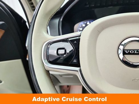 Used 2017 Volvo XC90 T8 Excellence AWD/4WD image 24