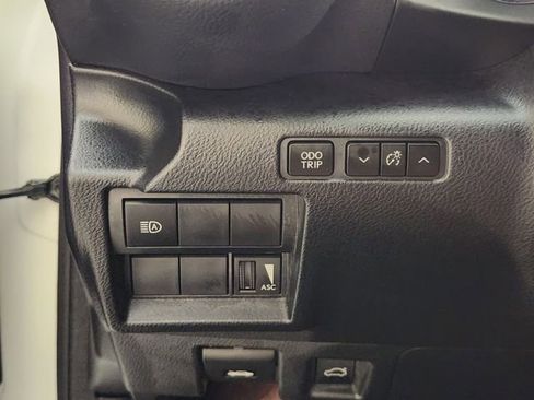 Used 2023 Lexus IS 350 F Sport w/ Accessory Package 2 RWD image 21