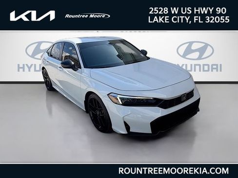 Used 2025 Honda Civic Sport image 1