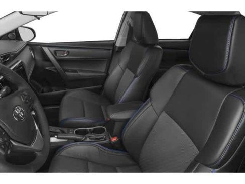 Used 2019 Toyota Corolla LE image 12