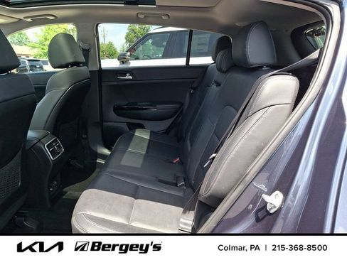 Used 2020 Kia Sportage EX w/ EX Technology Package AWD/4WD image 12