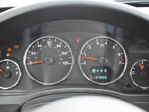 Used 2011 Jeep Liberty Sport AWD/4WD image 20