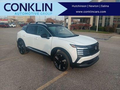 New 2026 Nissan Kicks SR w/ Cold Weather Package