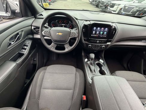 Used 2023 Chevrolet Traverse LT AWD/4WD image 14
