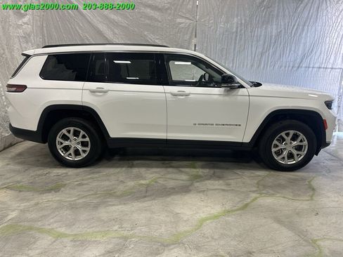 Used 2023 Jeep Grand Cherokee L Limited AWD/4WD image 14
