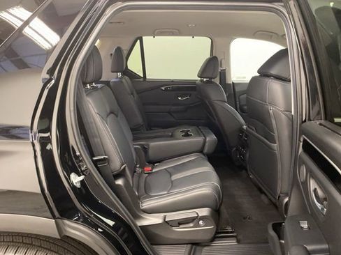 Certified 2025 Honda Pilot EX-L image 25