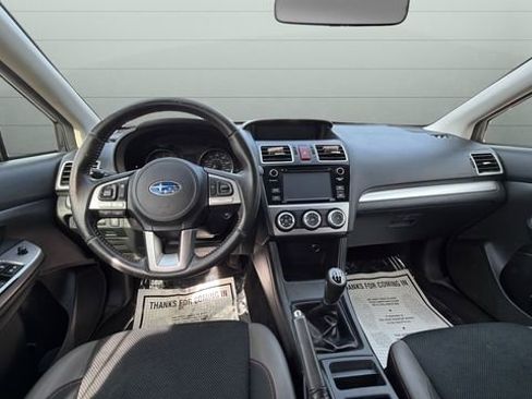 Used 2017 Subaru Crosstrek 2.0i Premium image 10