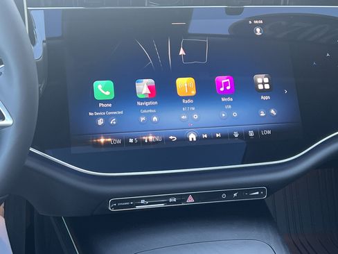 New 2025 Mercedes-Benz E 350 Sedan image 35