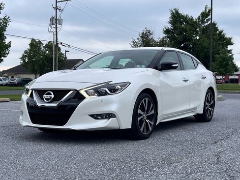 Used 2017 Nissan Maxima 3.5 SV FWD image 3