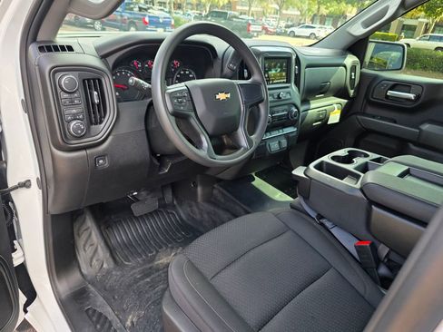 New 2025 Chevrolet Silverado 1500 W/T w/ WT Value Package image 9