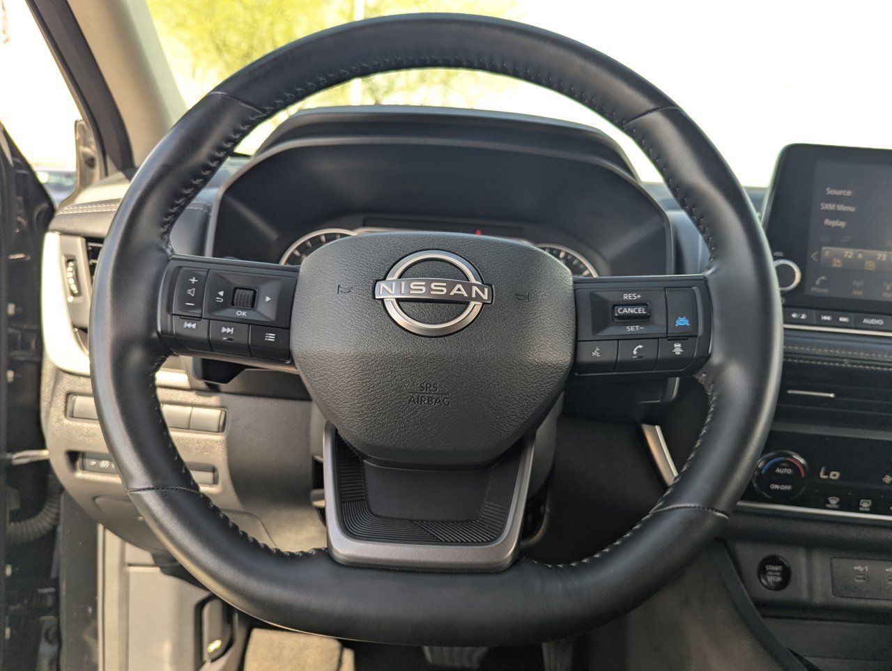 Certified 2025 Nissan Rogue SV AWD/4WD image 29