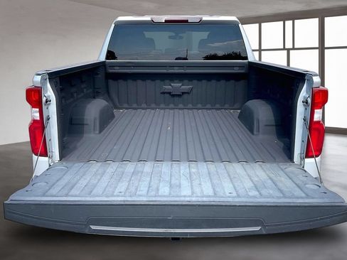 Used 2022 Chevrolet Silverado 1500 LT Trail Boss w/ Bed Protection Package AWD/4WD image 7