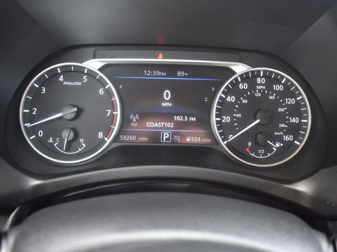 Used 2024 Nissan Sentra SV FWD image 29