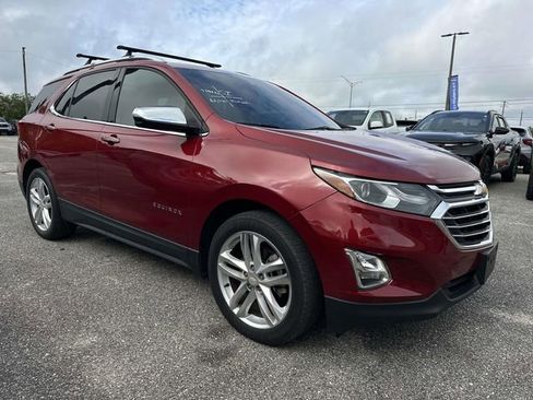 Used 2018 Chevrolet Equinox Premier FWD image 17