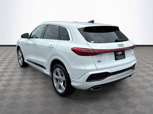 Certified 2025 Audi Q5 Premium AWD/4WD image 5