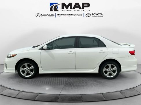 Used 2011 Toyota Corolla S FWD image 2