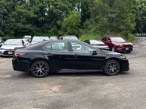 Certified 2023 Toyota Camry SE w/ Cold Weather Package AWD/4WD image 4