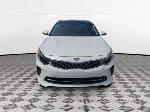 Used 2018 Kia Optima EX w/ Technology Package FWD image 2