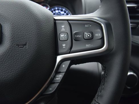 New 2026 Jeep Grand Cherokee Limited image 32