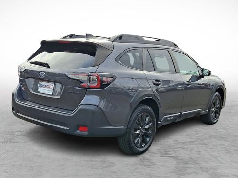 Used 2023 Subaru Outback Onyx Edition image 5