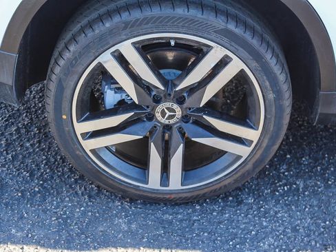 Used 2020 Mercedes-Benz GLC 300 image 11