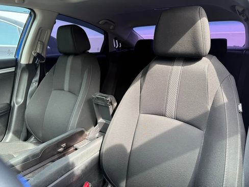 Used 2017 Honda Civic EX-T image 3