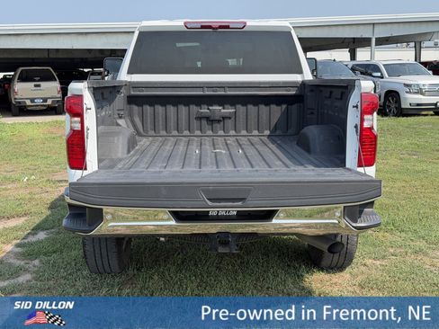 Used 2024 Chevrolet Silverado 2500 LT w/ All Star Edition AWD/4WD image 5