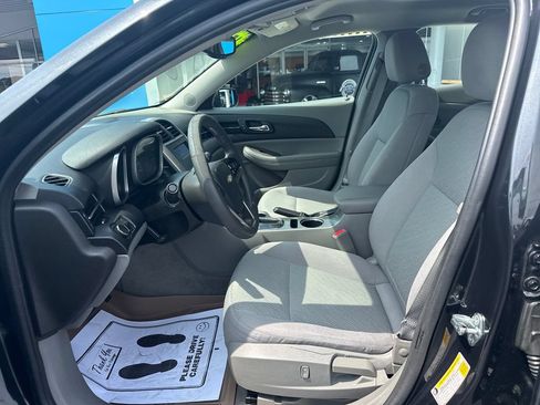 Used 2015 Chevrolet Malibu LS FWD image 19