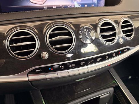Used 2020 Mercedes-Benz S 450 Sedan image 22