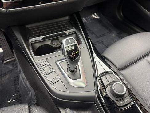 Used 2020 BMW 230i xDrive Coupe w/ Convenience Package image 19