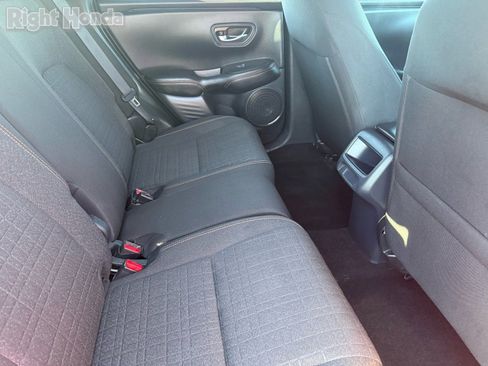 Used 2025 Honda HR-V Sport image 27