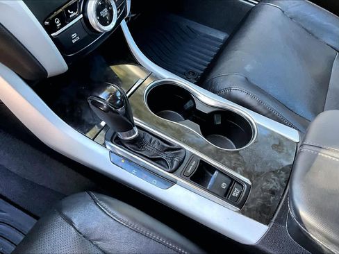 Used 2020 Acura TLX w/ Technology Package image 17