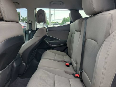 Used 2018 Hyundai Santa Fe Sport w/ 2.4L Value Package 02 FWD image 13