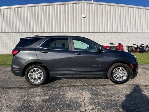Used 2022 Chevrolet Equinox LT image 16