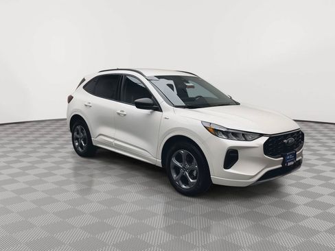 Certified 2023 Ford Escape ST-Line w/ Tech Pack #1 AWD/4WD image 32
