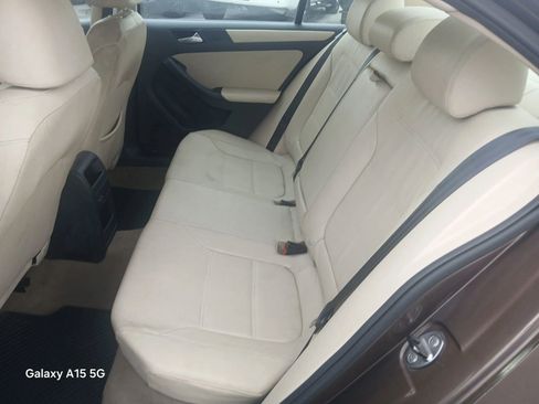 Used 2012 Volkswagen Jetta SE image 12