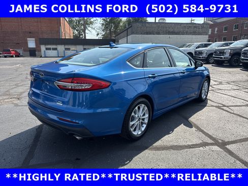 Used 2020 Ford Fusion SE FWD image 8