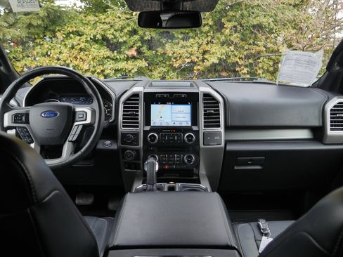 Used 2016 Ford F150 Lariat w/ Equipment Group 502A Luxury image 10