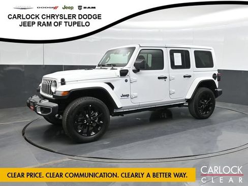 Used 2025 Jeep Wrangler Unlimited Sahara w/ Safety Group AWD/4WD image 1