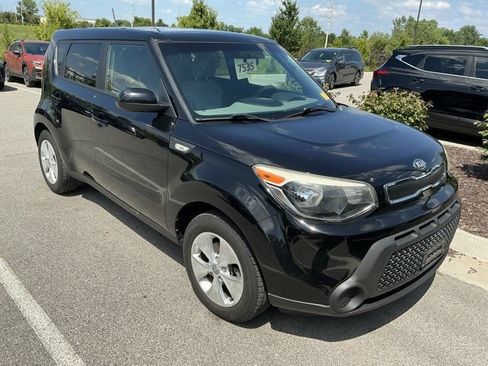 Used 2014 Kia Soul FWD image 4