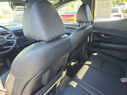 Used 2022 Hyundai Santa Cruz Limited AWD/4WD image 11