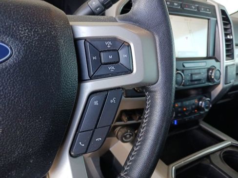 Used 2020 Ford F250 Lariat w/ Lariat Ultimate Package AWD/4WD image 35