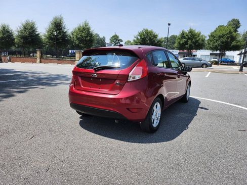 Used 2014 Ford Fiesta SE w/ Comfort Package FWD image 13