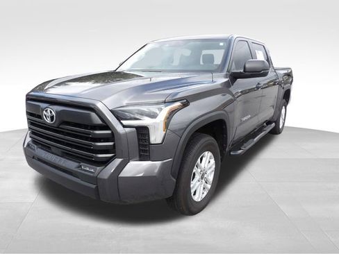 Used 2024 Toyota Tundra SR5 image 18