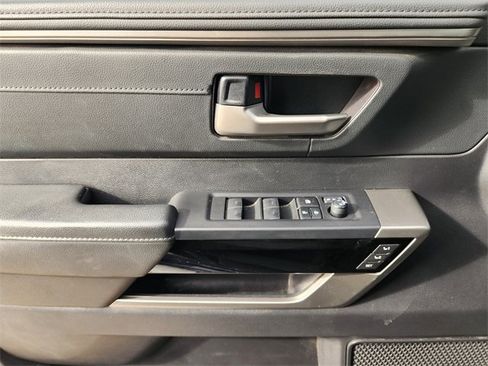 Used 2023 Toyota Tundra Limited image 24