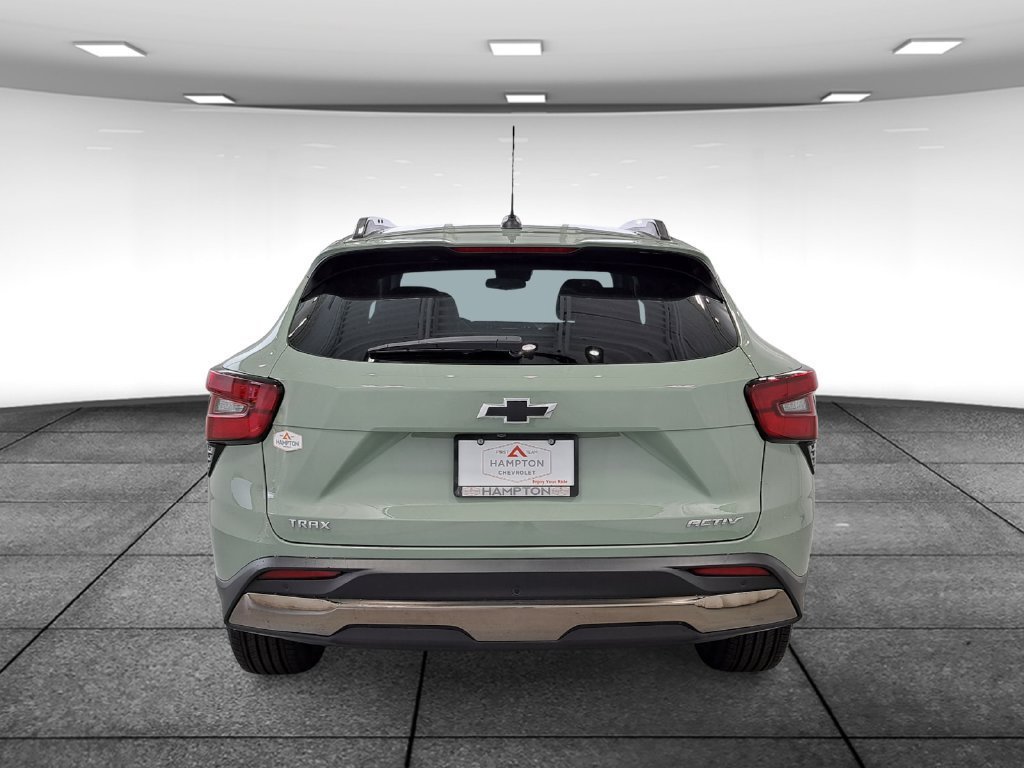 New 2026 Chevrolet Trax ACTIV w/ Driver Confidence Package FWD image 5