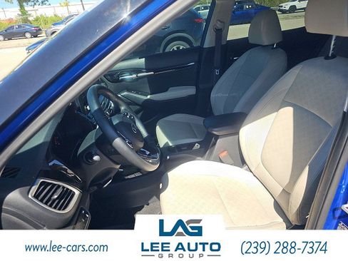 Used 2021 Kia Seltos EX AWD/4WD image 5
