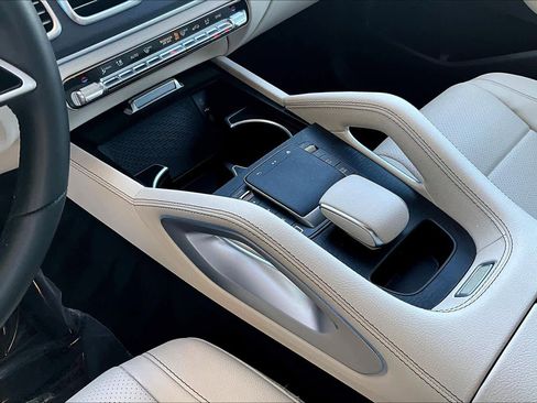 Used 2025 Mercedes-Benz GLE 350 4MATIC image 15