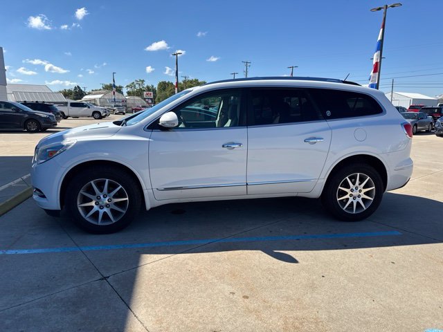 Used 2016 Buick Enclave Convenience w/ Trailering Package FWD image 2