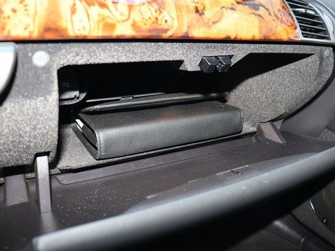 Used 2011 Jaguar XK Coupe image 54